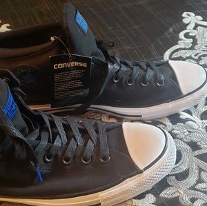 Mens size 12 Converse